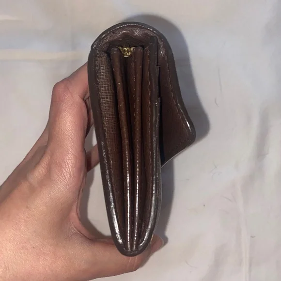 Louis Vuitton Damiar Ebene Sarah wallet. - Picture 3 of 9